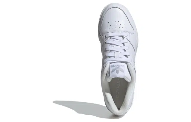 adidas originals Continental