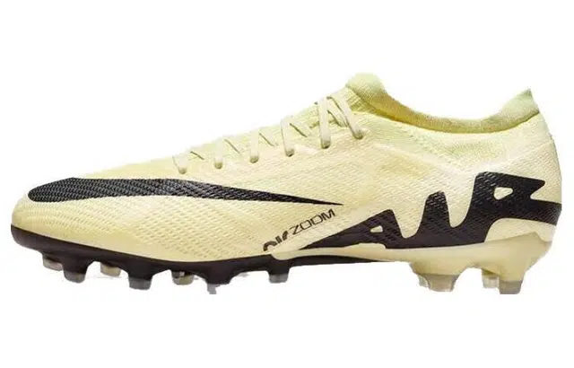 Nike ZOOM VAPOR 15 PRO