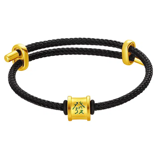 999
