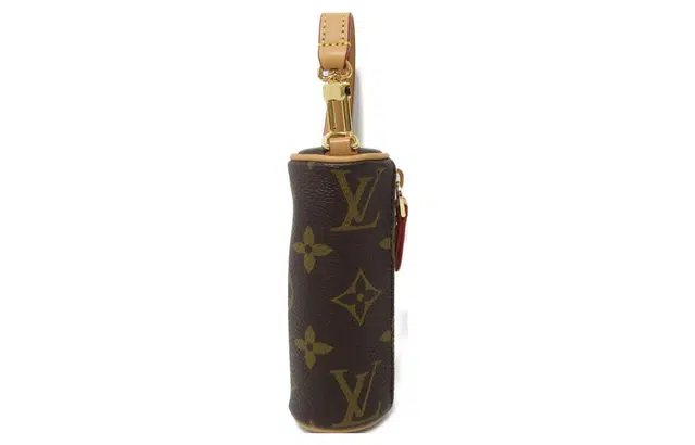 LOUIS VUITTON Papillon