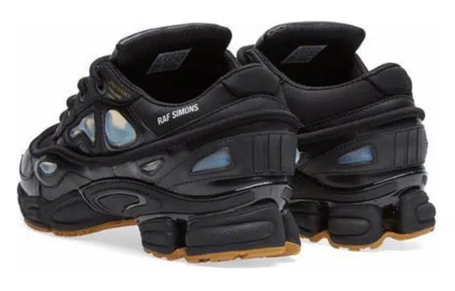 RAF SIMONS x adidas originals originals Ozweego Bunny Core Black