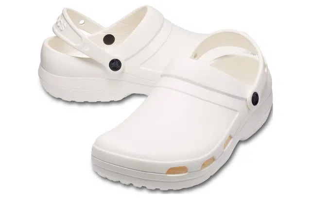 Crocs Specialist II Clog 2