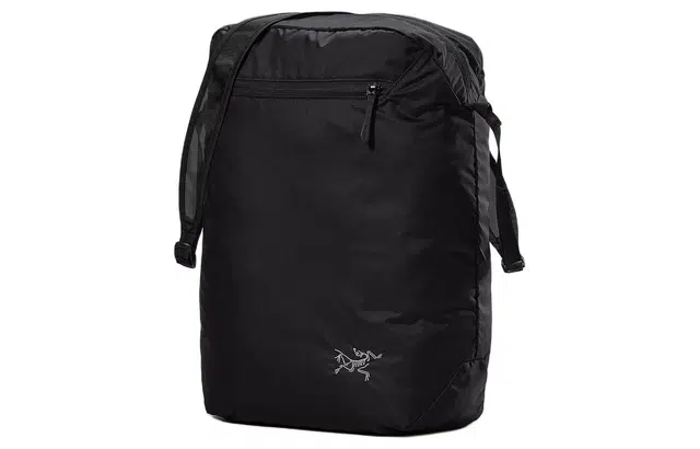 Arcteryx HELIAD 12L Logo