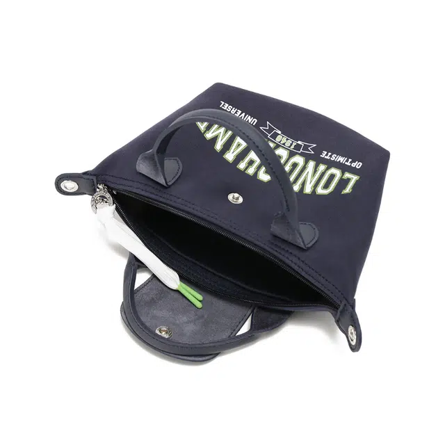 LONGCHAMP LE PLIAGE LOGO