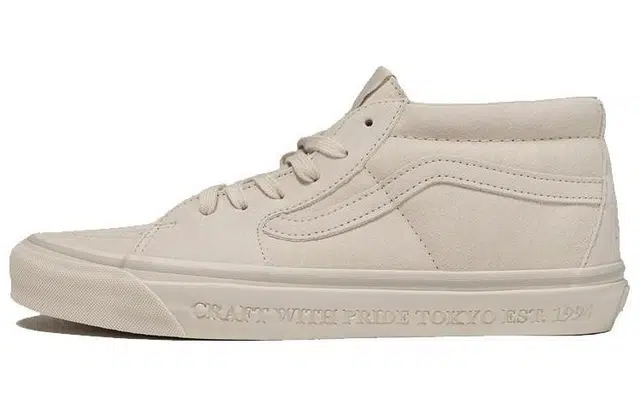 NEIGHBORHOOD x Vans 83 DX