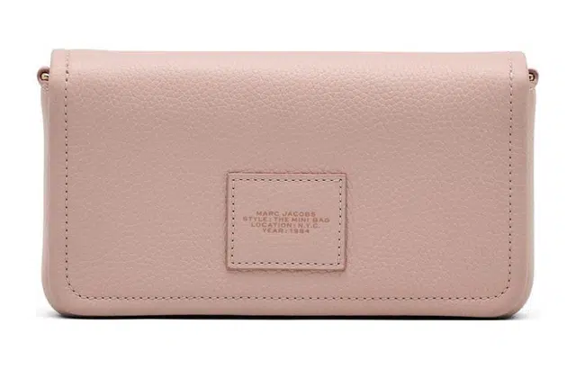 MARC JACOBS