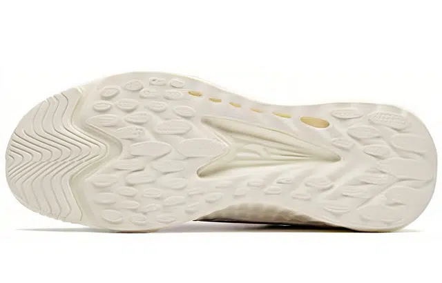 Anta Training Shoes Silver White