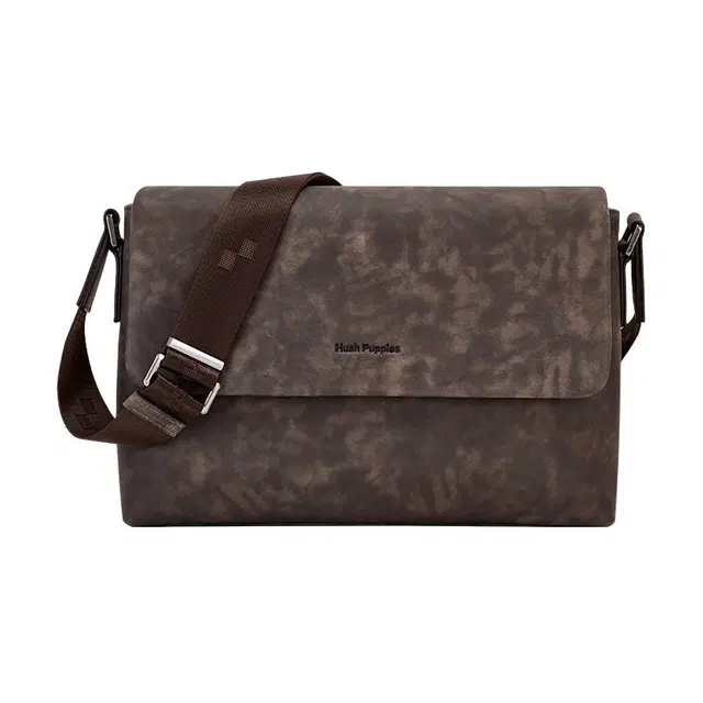 Hush Puppies star