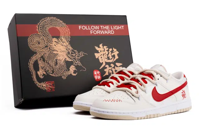 Nike Dunk Low CNY