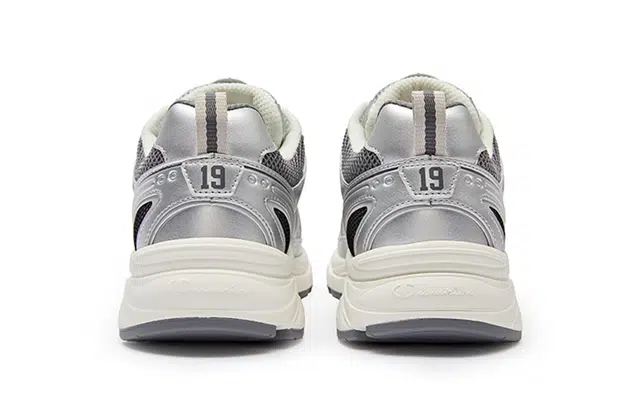 Champion Retro Sports