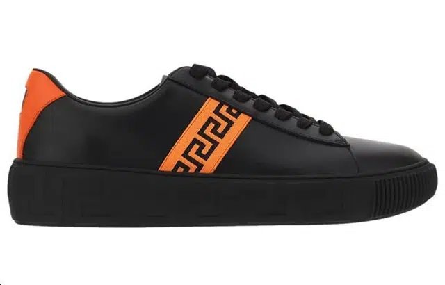 VERSACE
