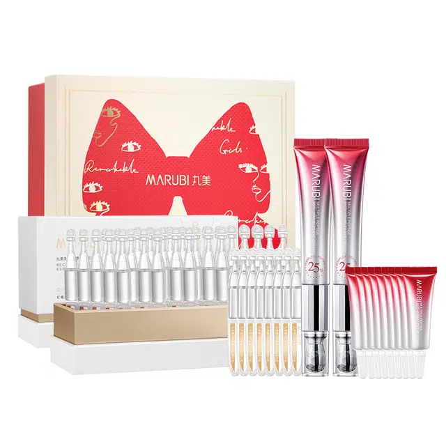 丸美 挚爱宠爱礼盒 紧致维稳改善细纹