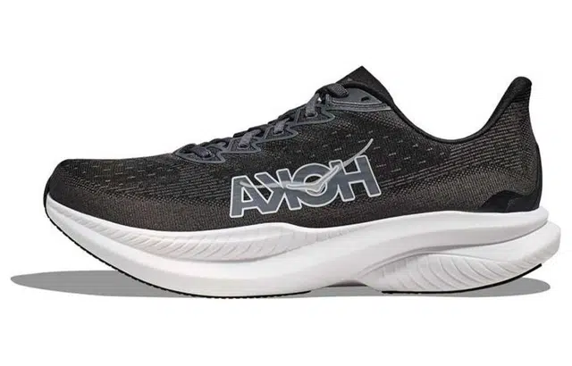 HOKA ONE ONE