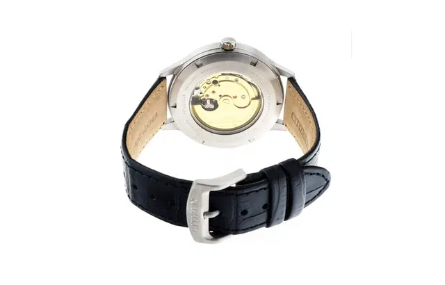 CITIZEN 42.4mm NJ0090-21L