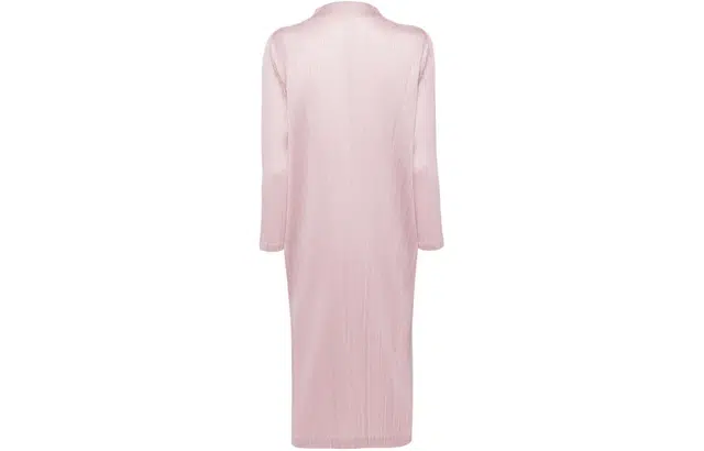 PLEATS PLEASE ISSEY MIYAKE
