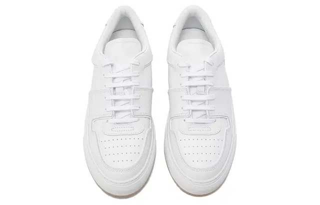 COMMON PROJECTS