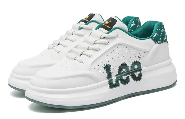 Lee