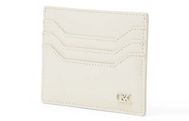 CHARLESKEITH ck WhiteBlackCognac