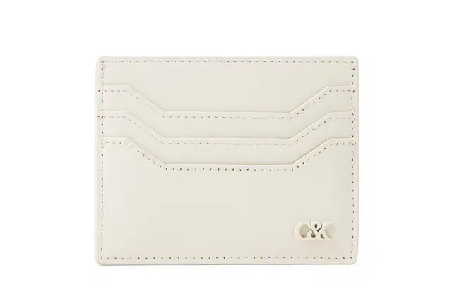 CHARLESKEITH ck WhiteBlackCognac