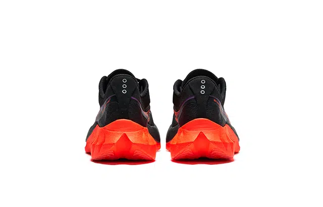 Saucony ENDORPHIN PRO 4