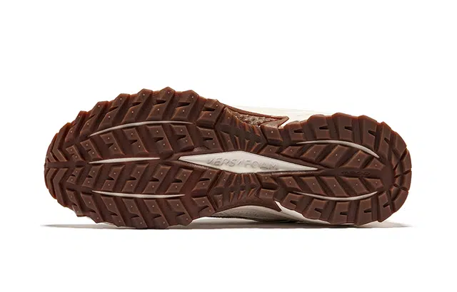Saucony GRID PEAK