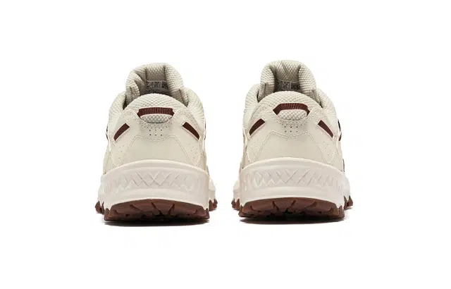 Saucony GRID PEAK