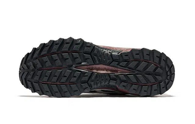 Saucony Grid Peak