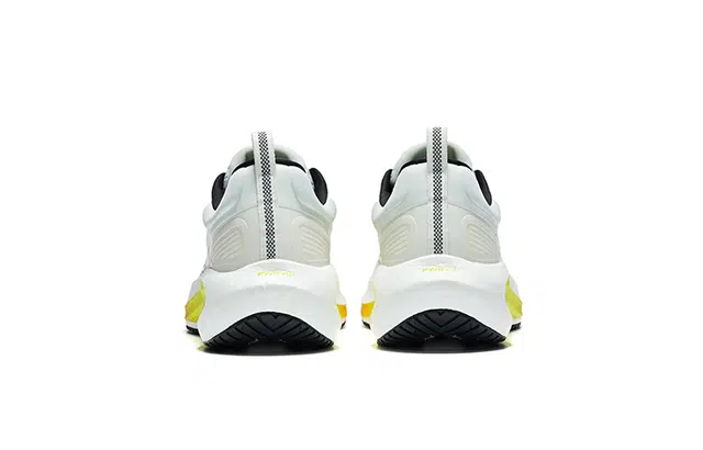 Saucony Surge 3 SU