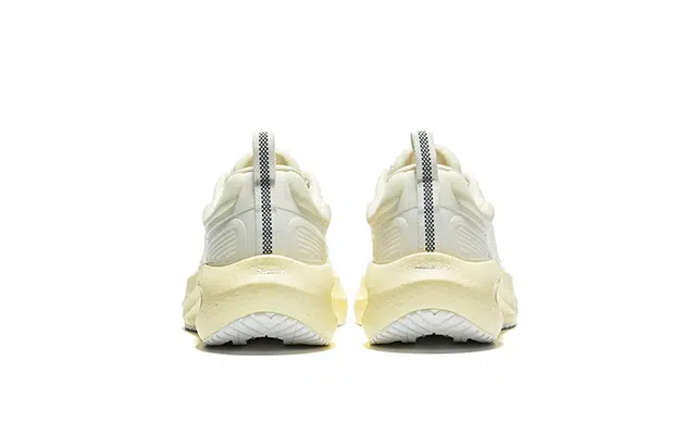 Saucony Surge 3 SU