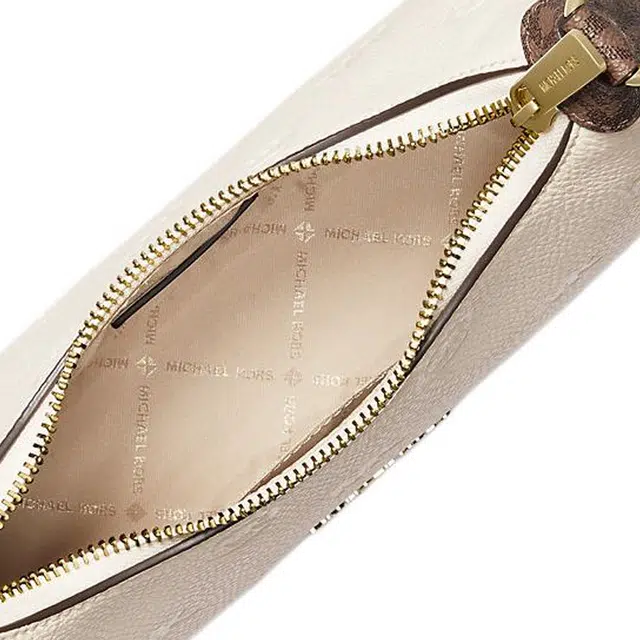 MICHAEL KORS MK Cora Logo