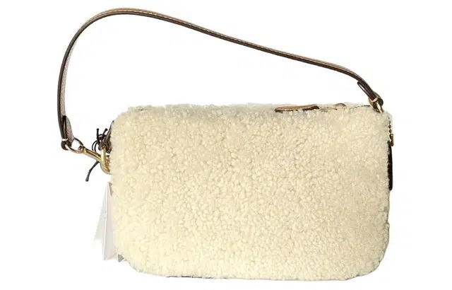 COACH Nolita 19 LogoC