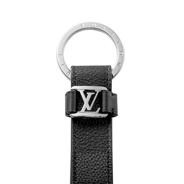 LOUIS VUITTON DRAGONNE