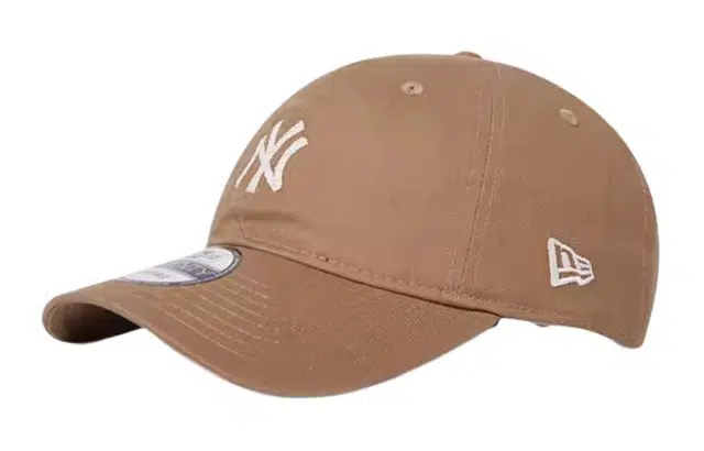 New Era Yankees Logo Cotton Cap Khaki