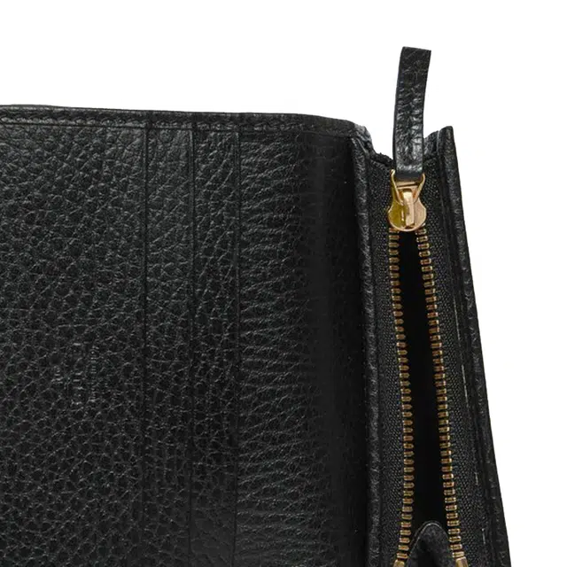 GUCCI Marmont GG Logo