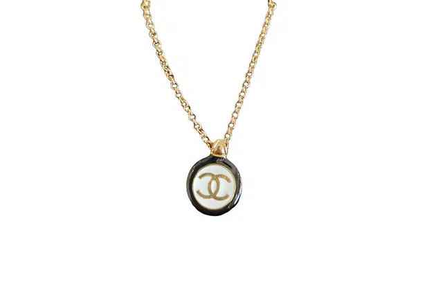 CHANEL c