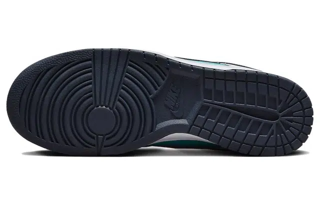 Nike Dunk Low Dusty Cactus