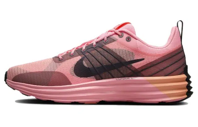 Nike Lunar Roam