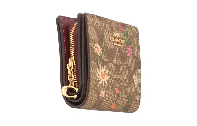 COACH Snap Wallet