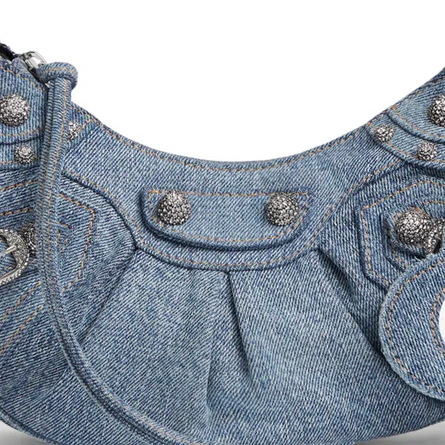 Balenciaga Le Cagole