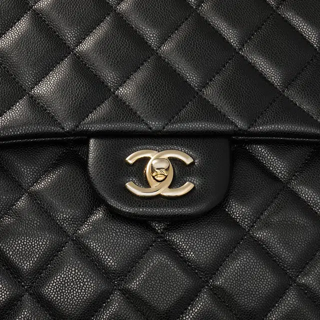 CHANEL 24C