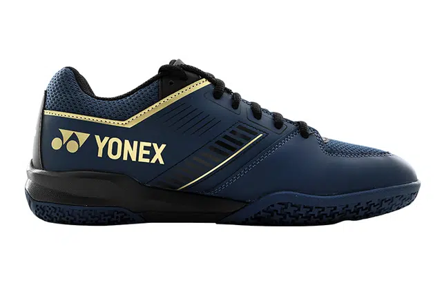 YONEX