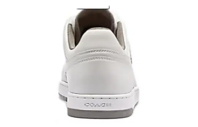 COACH