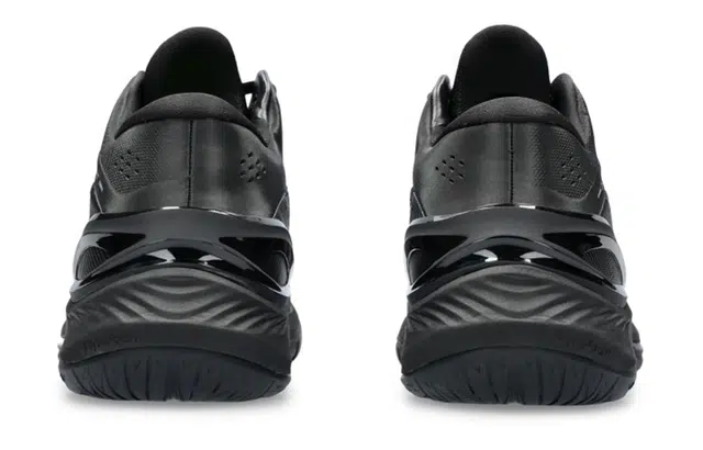 Asics GELBURST 28 FLYTEFOAM