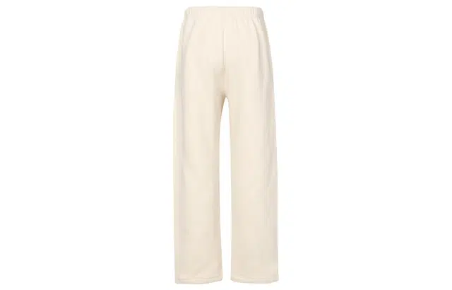 Fear of God Essentials FW22 Relaxed Sweatpant Egg shell Logo