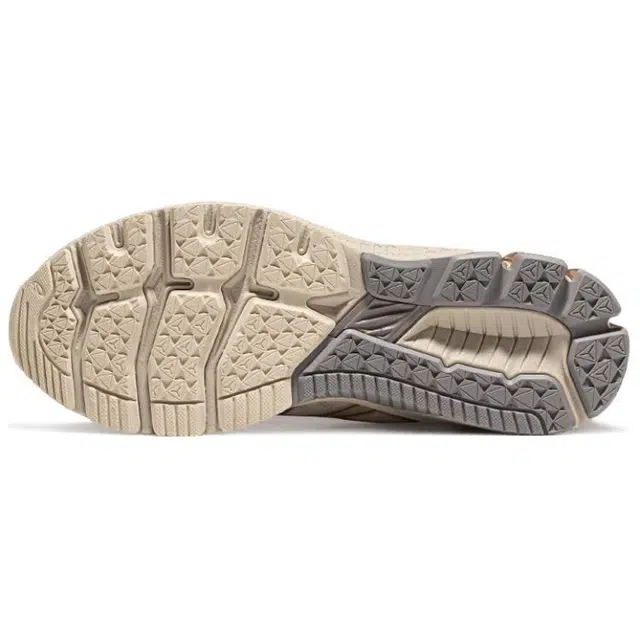 Asics GT-1000 10