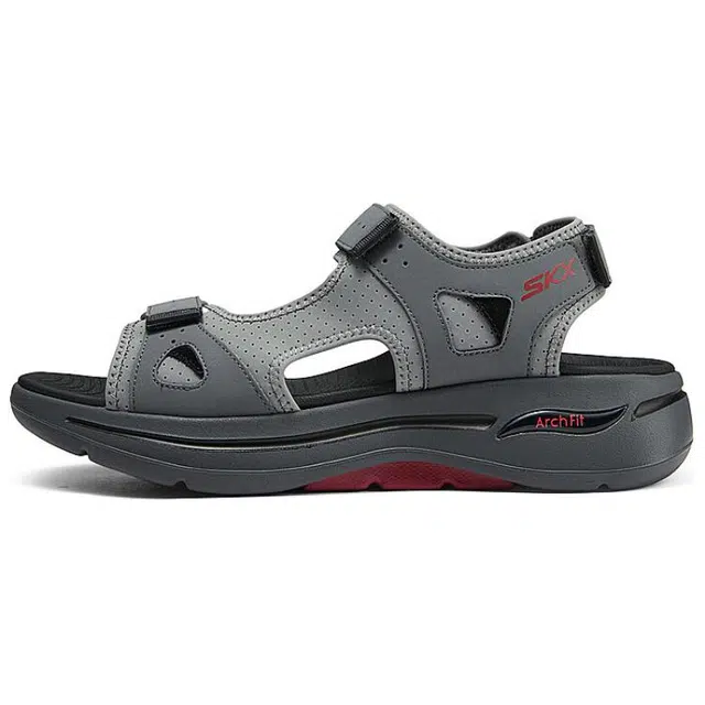 Skechers