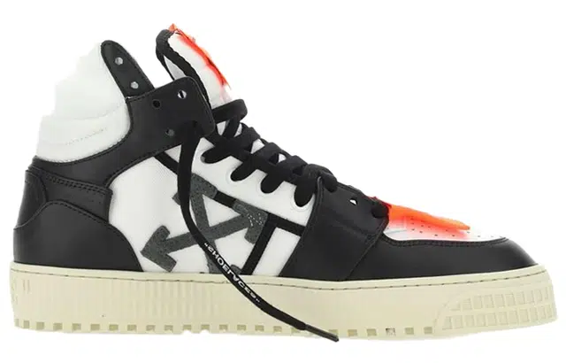 OFF-WHITE