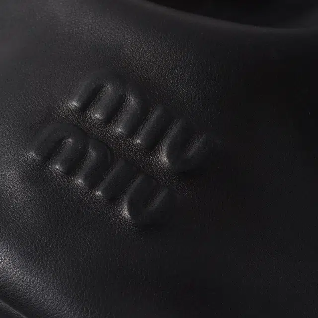 MIU MIU