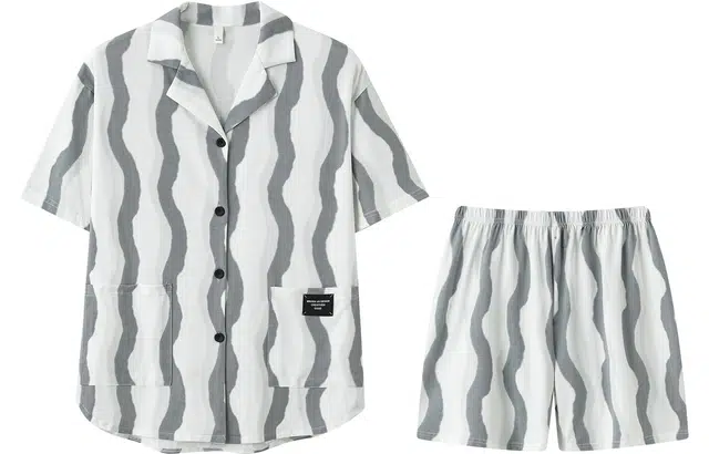 宫蝶 莫代尔短袖家居服可外穿休闲大码简约条纹睡衣套装 女款 白色