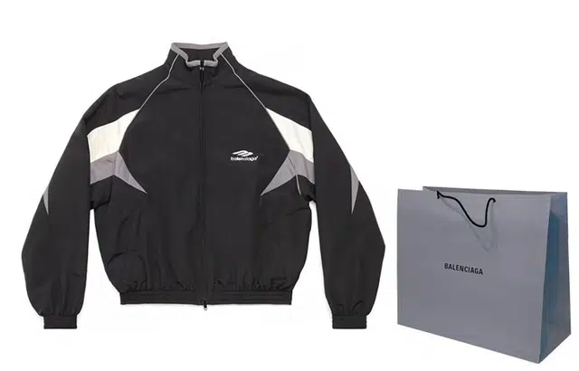 Balenciaga SS23